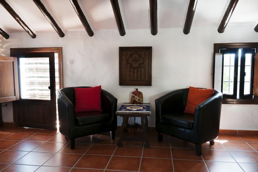 Bed and Breakfast Cortijo La Haza Иснахар Номер фото